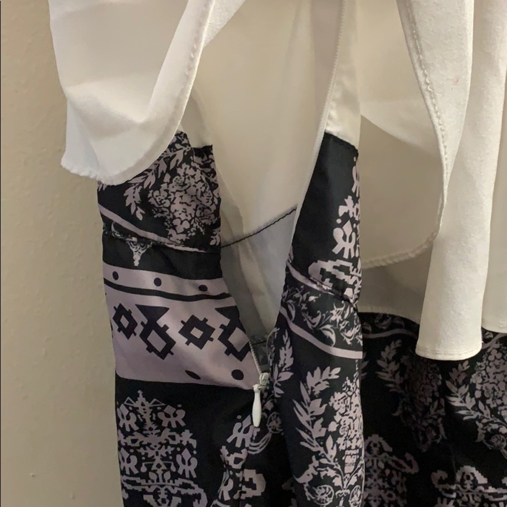 Romper - Picture 4 of 8